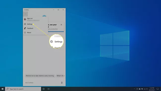 Seleccione Configuración en la aplicación Cortana en Windows 10.