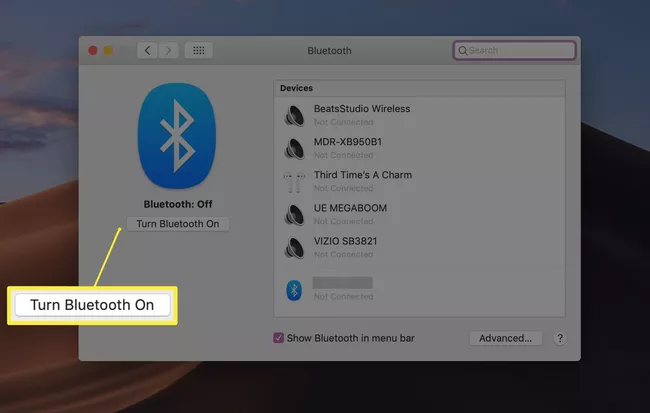 Active el botón Bluetooth en la configuración de macOS